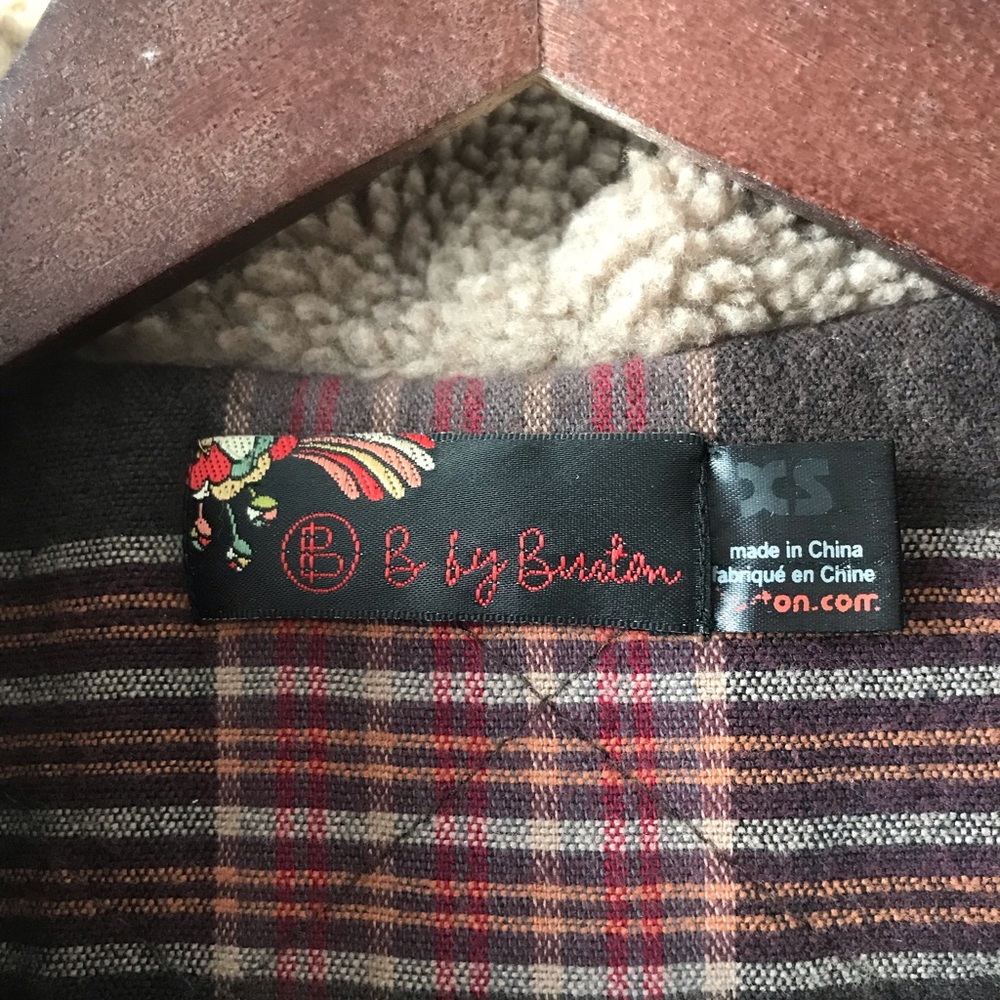 Burton Winter Jacket - image 5